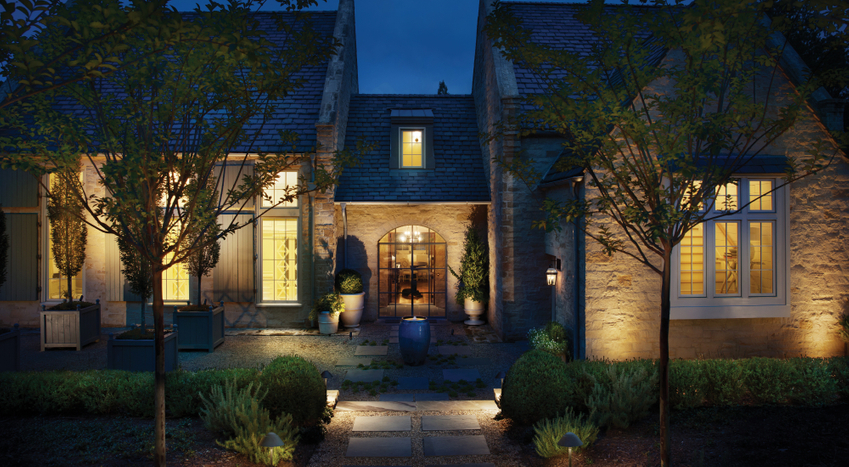 5-outdoor-lighting-trends-for-2024.jpg